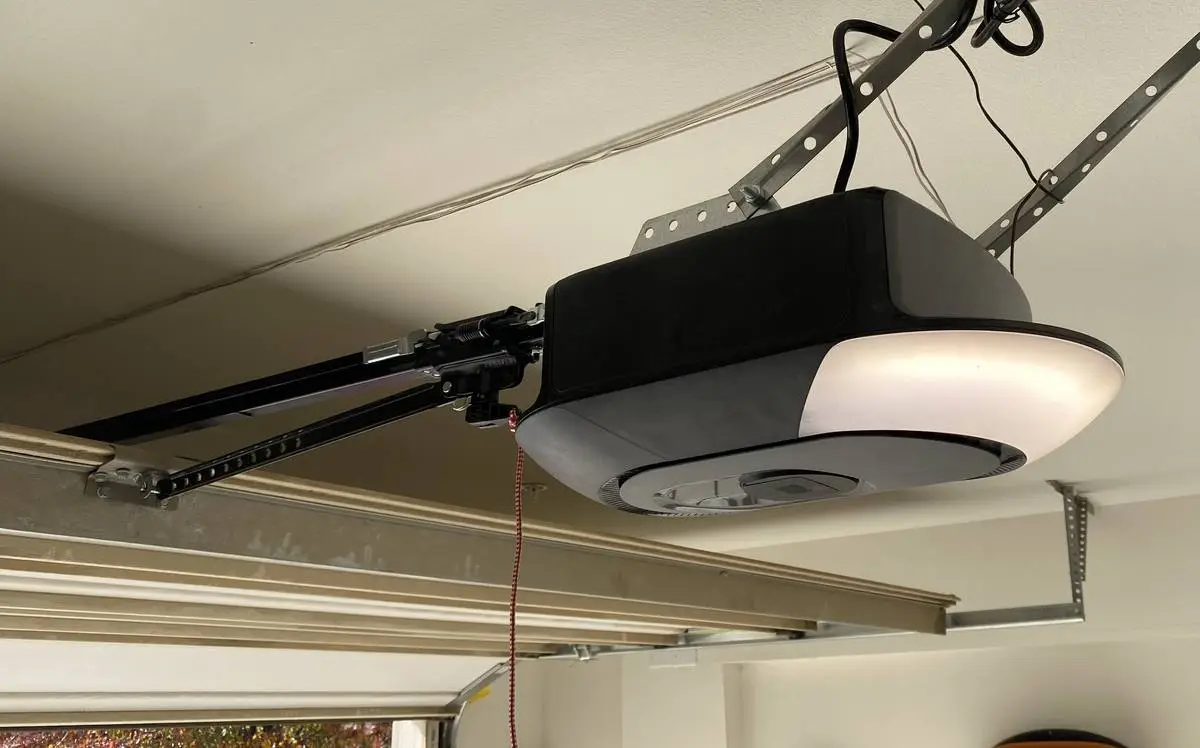 Garage door opener repair