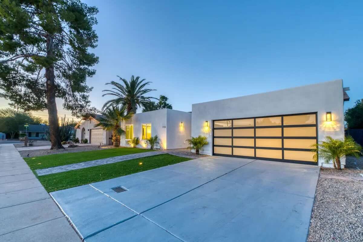 TopDeal Garage Doors & Gates in Los Angeles